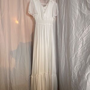 Chic White Maxi Dress for Women